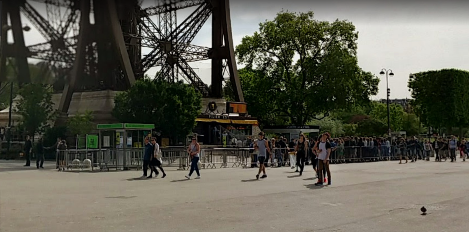 Eiffel Tower Entrances Explained Location, Entry Tips, Directions